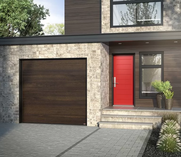 Porte d'entrée rouge extérieur